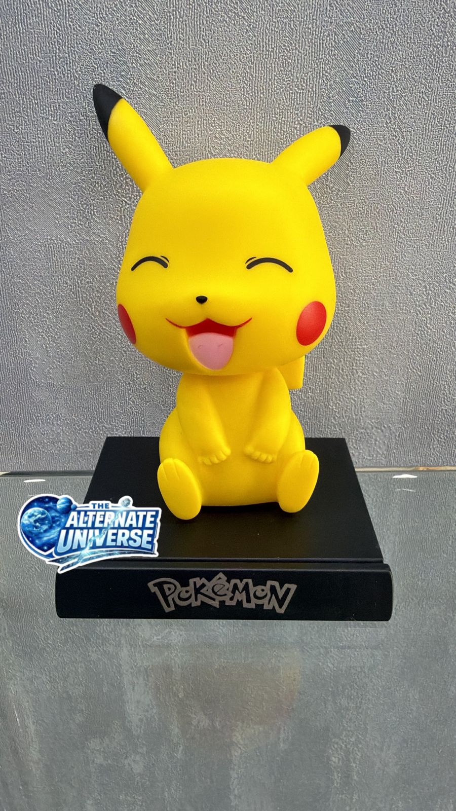 BUBBLE HEAD-PIKACHU
