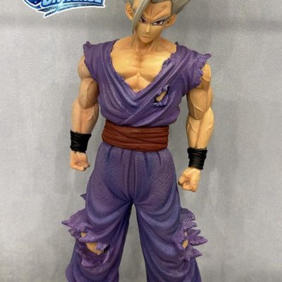 GOHAN STAND BIG FIGURE