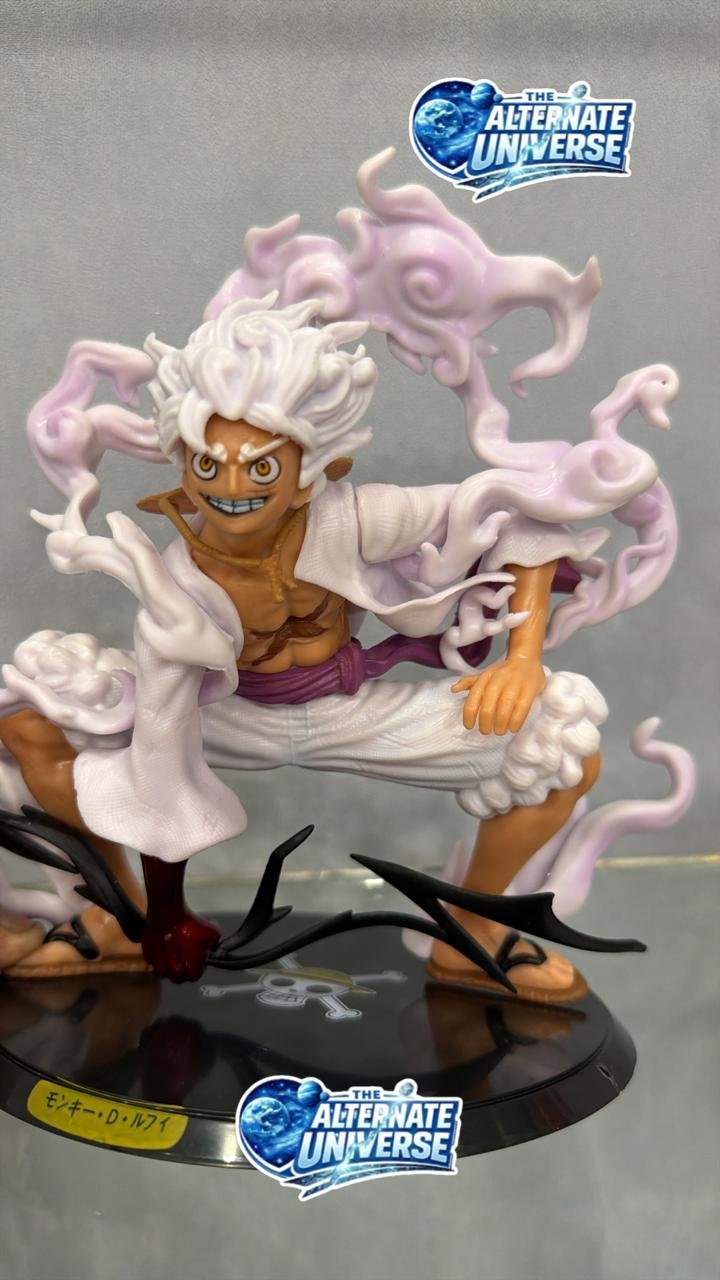 LUFFY PUNCH DOWN FIGURE - Image 2
