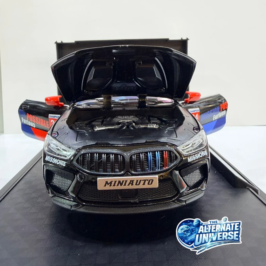 BMW M8 GTE 1:24 Black die-cast model - Image 3