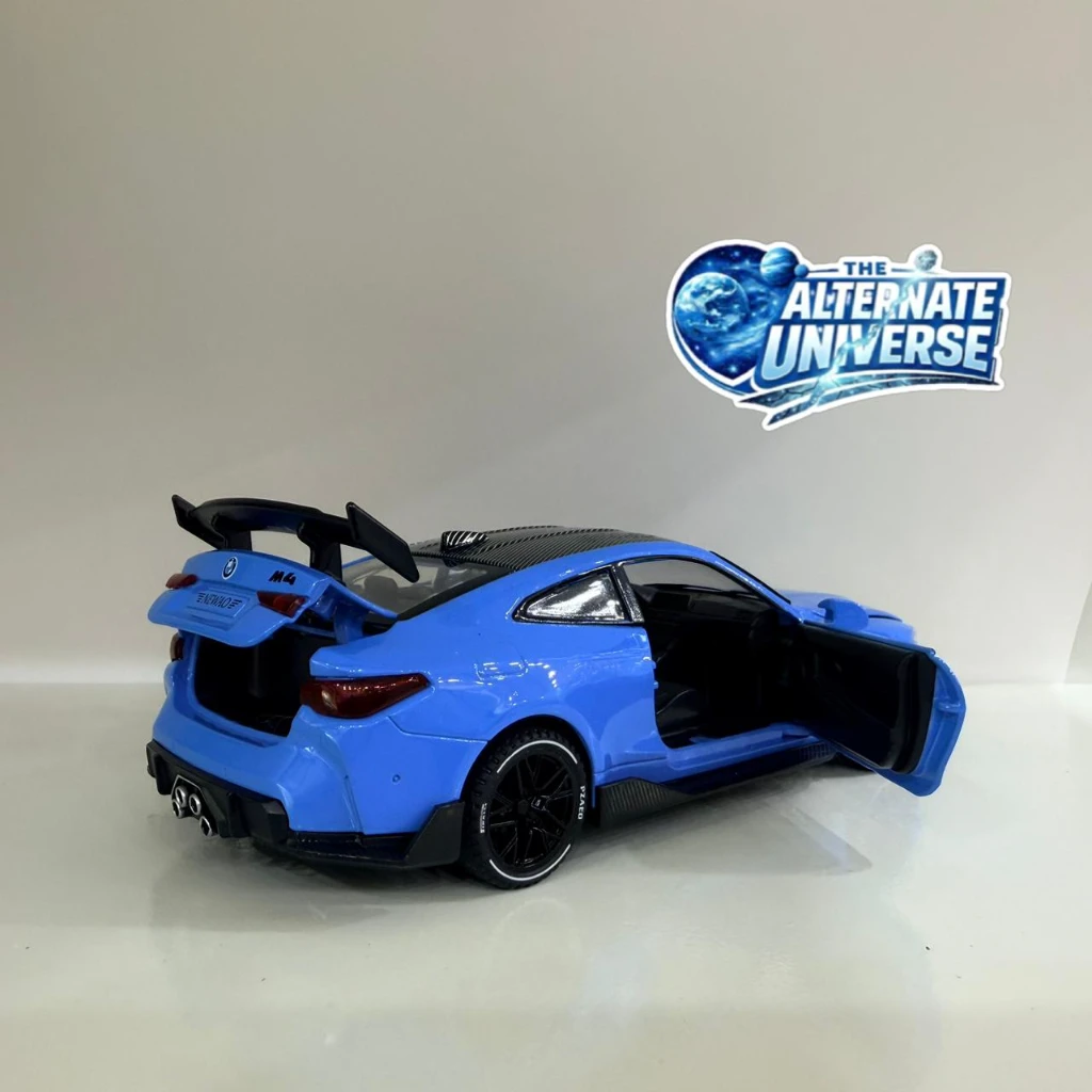 BMW M4 1:32 Blue - Image 4