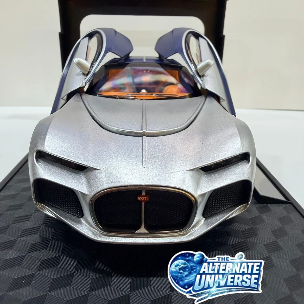 Bugatti Atlantic 1:24 BluexWhite - Image 5