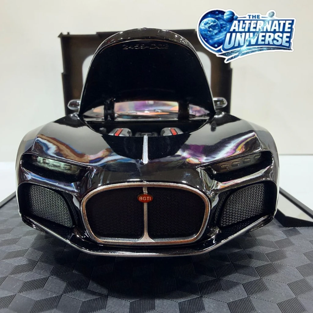 Bugatti Atlantic 1:24, featuring a black finish and orange interior - Image 4