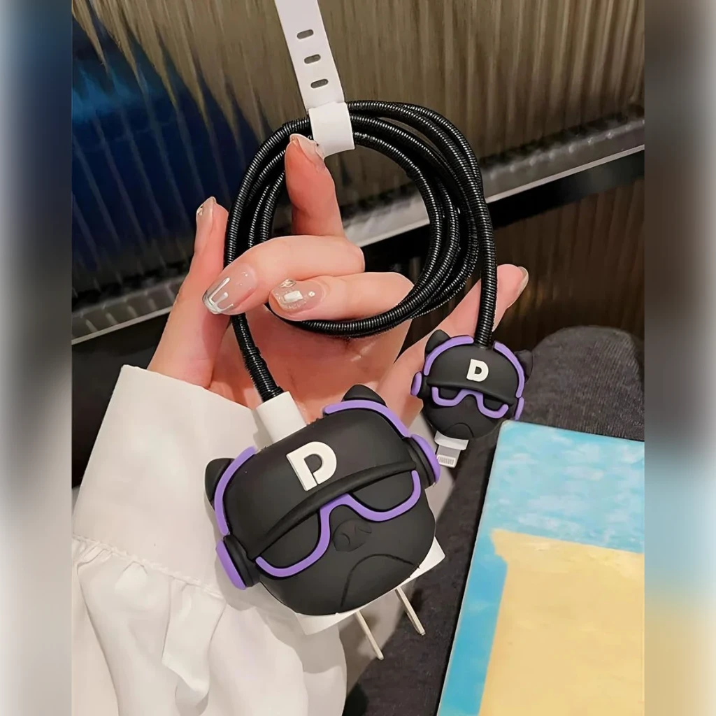HipHop Dog Violet Charger Cover