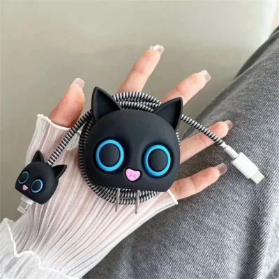 Kitty Black Charging Cover