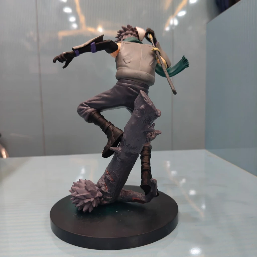 Kakashi Standing On Branch Size 24cm - Image 5