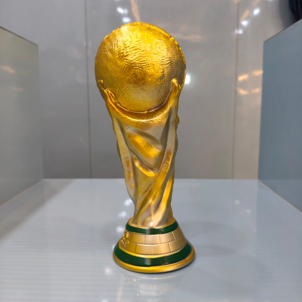 FIFA World Cup Trophy 21cm - Image 2
