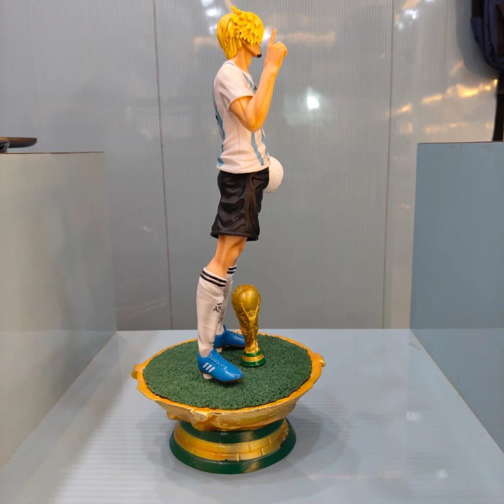 Sanji x Messi with Trophy Figure 36cm (Blister+Box) - Image 4