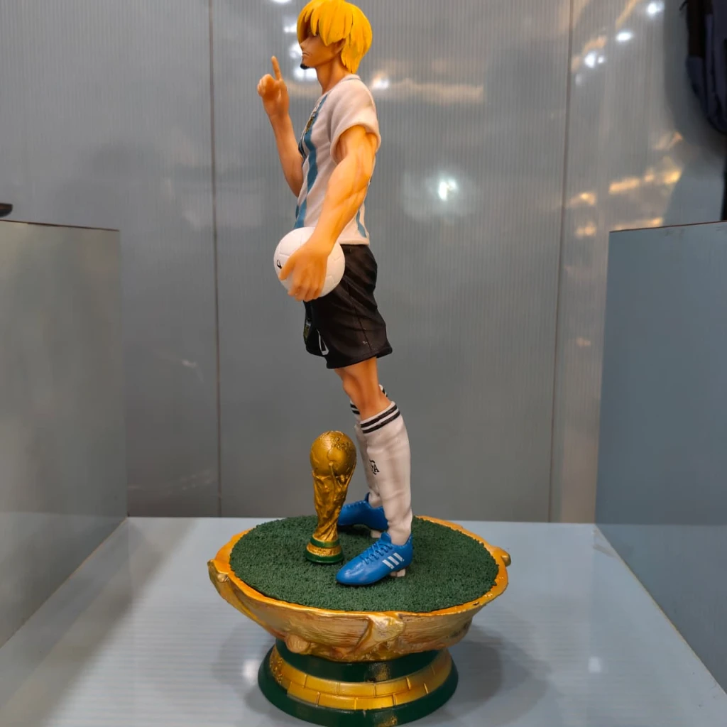 Sanji x Messi with Trophy Figure 36cm (Blister+Box) - Image 5