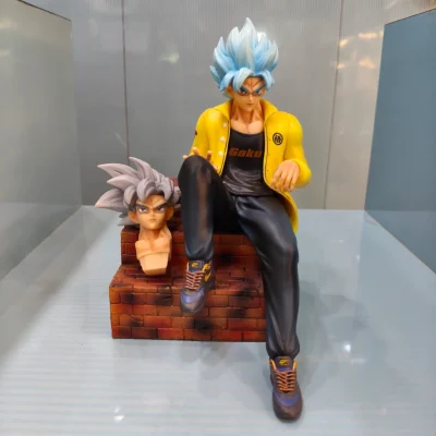 DBZ Sitting Son Goku Figure (Blister + Box)