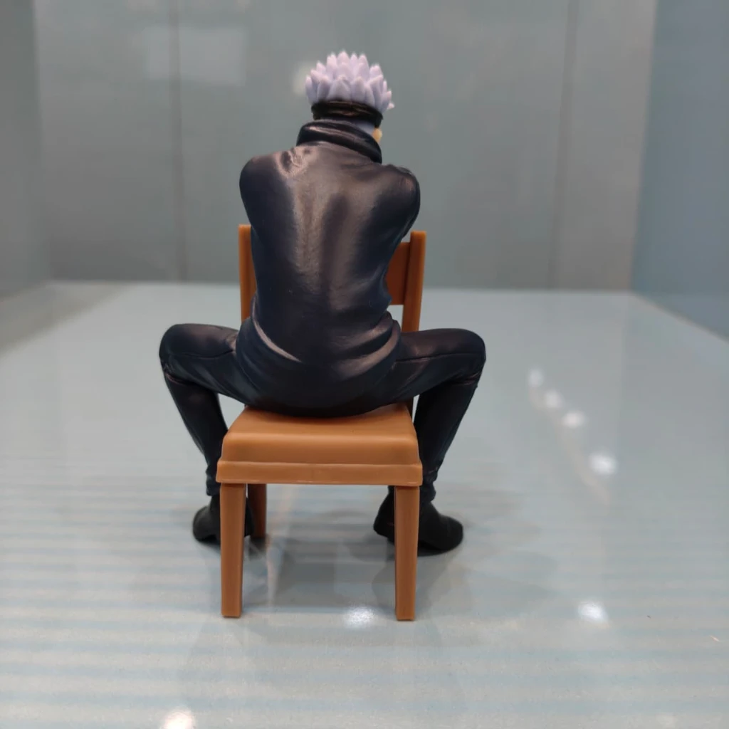 GOJO CHAIR FIGURE - Image 5