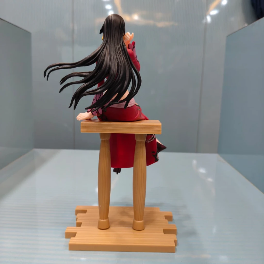 BOA HANCOCK ON TABLE - Image 3