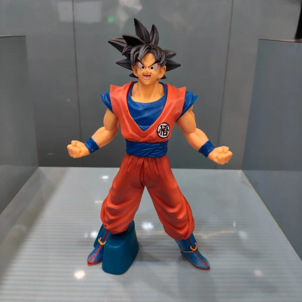 Dragon Ball Z Goku 26cm Big Action Figure