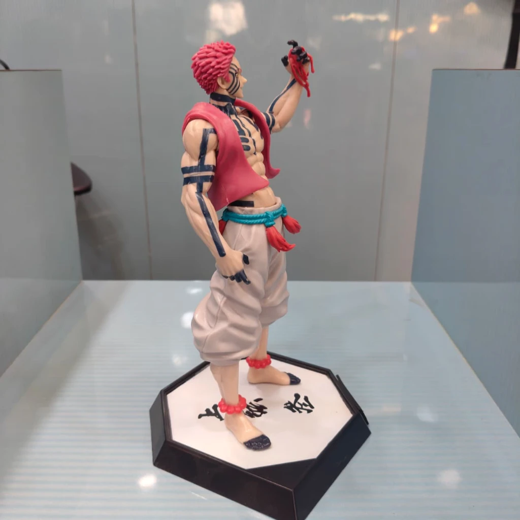 AKAZA BIG FIGURE 30 CM - Image 3