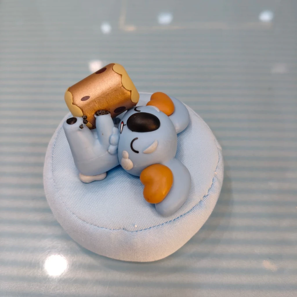 Komala Sleeping Pillow - Image 3