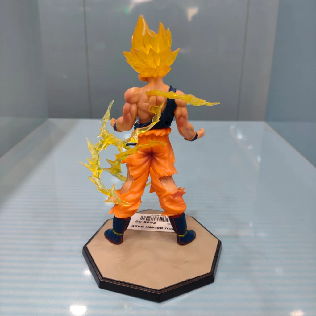 GOKU BROWN BASE FIGURE 18cm - Image 5