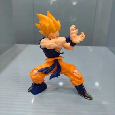 GOKU 2 HAND FIGURE 15cm