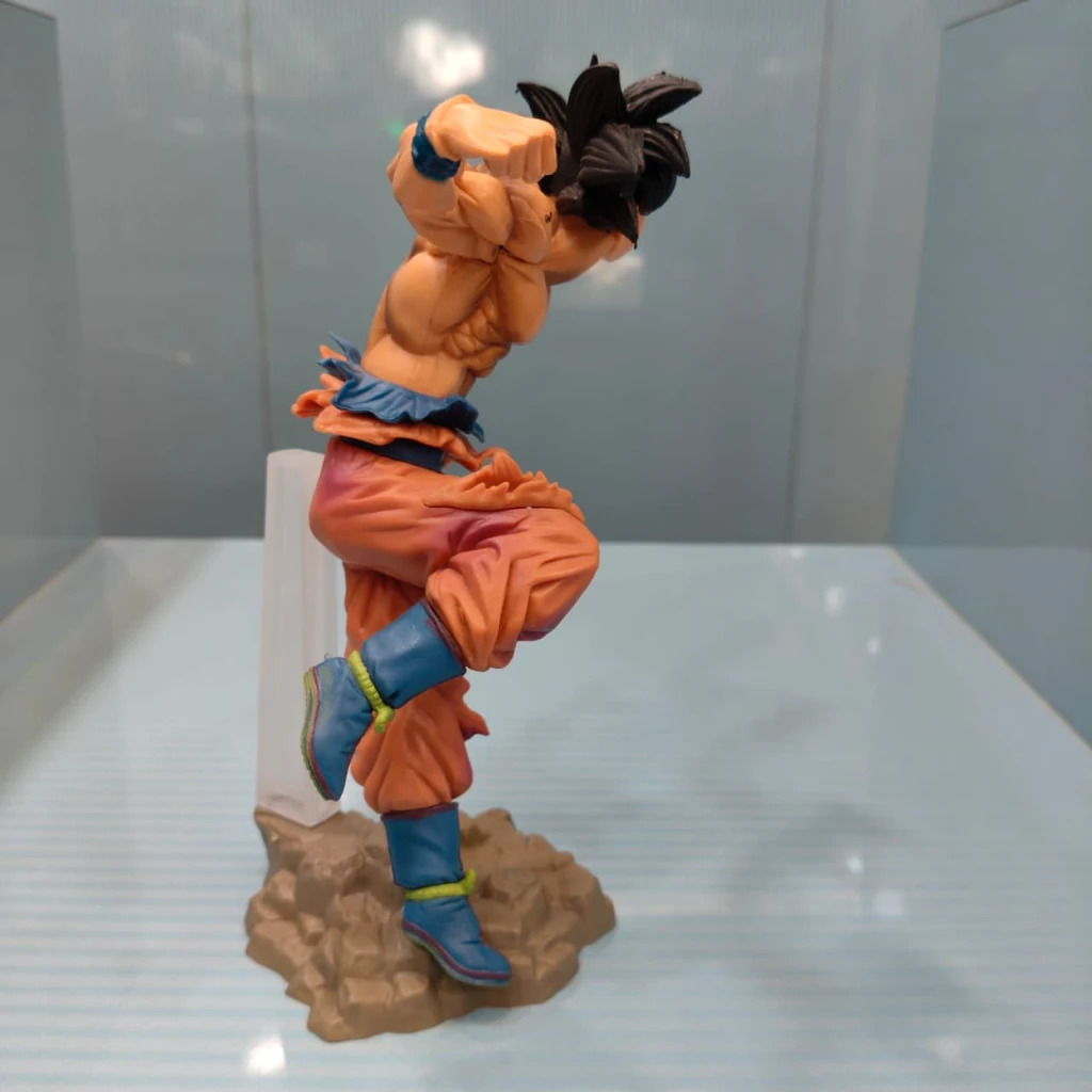 GOKU ROCK FIGURE 22cm - Image 5