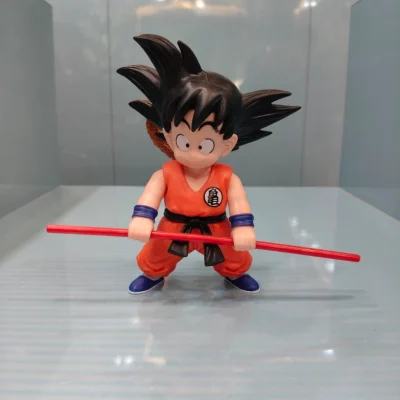 KID GOKU WITH STICK 15cm