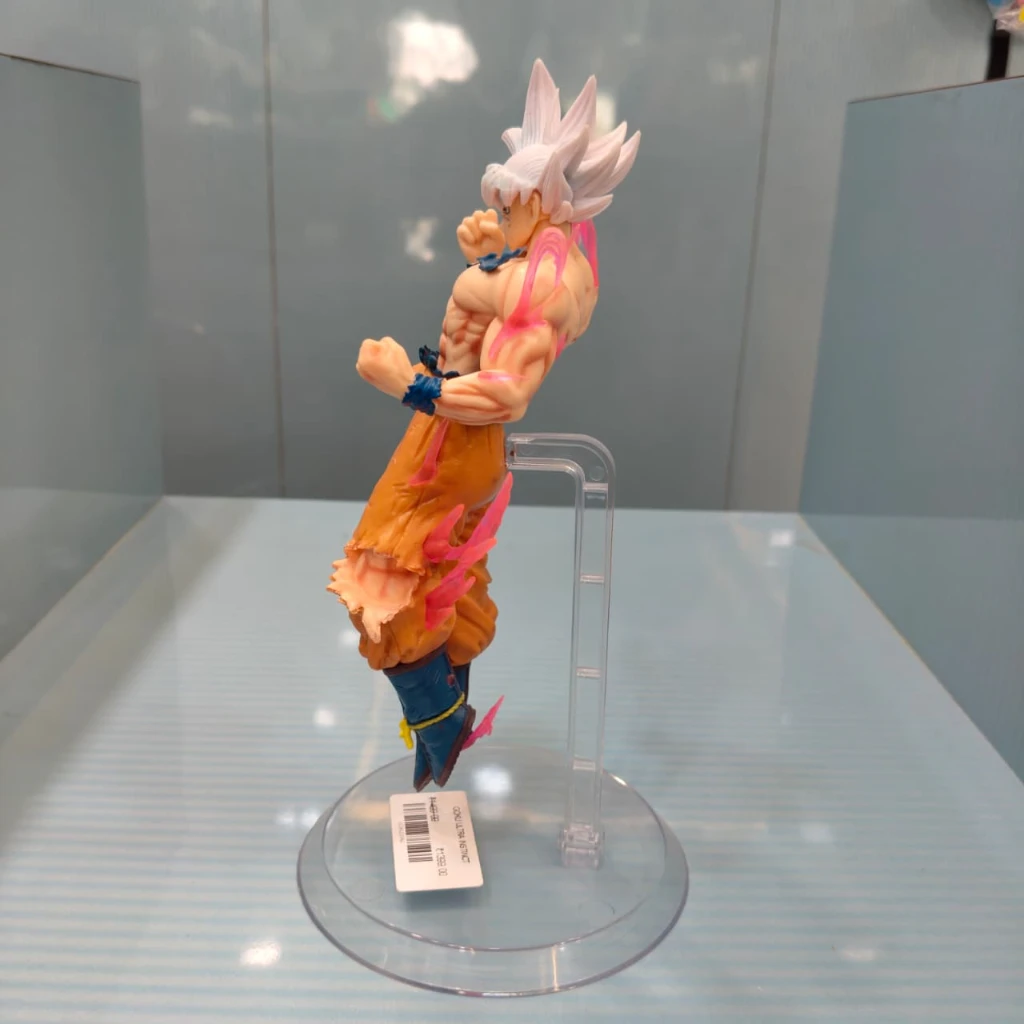 GOKU ULTRA INSTINCT 25cm Figure - Image 4