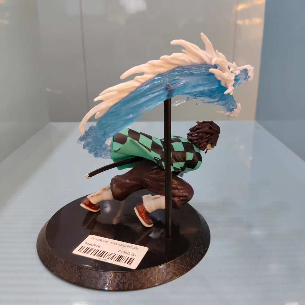 TANJIRO BLUE SWORD FIGURE 16cm - Image 4