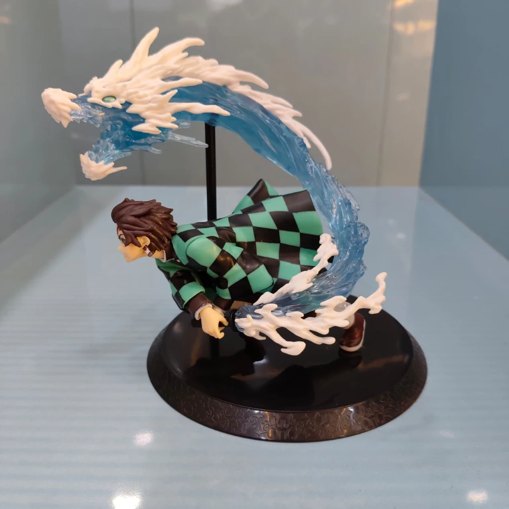 TANJIRO BLUE SWORD FIGURE 16cm - Image 3