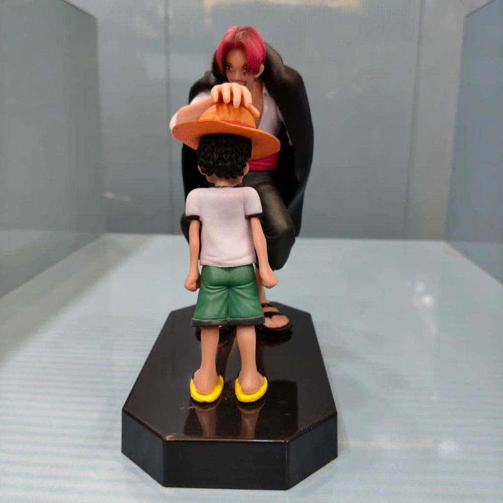 LUFFYxSHANKS FIGURE - Image 4