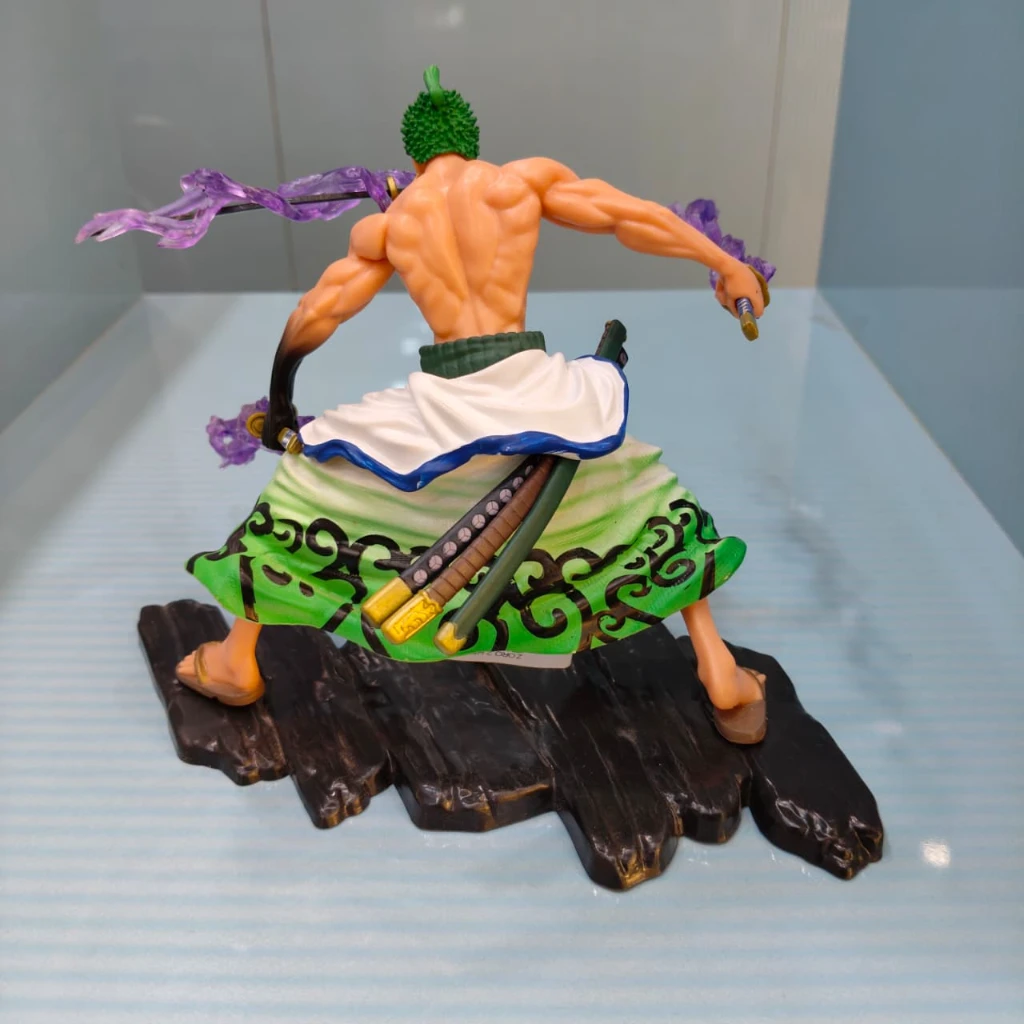 ZORO 2 HAND 20cm BIG Figure - Image 3