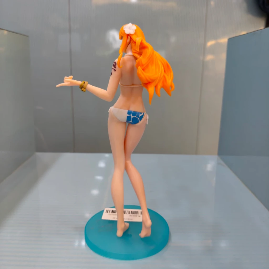 ONE PIECE NAMI 25cm BIG FIGURE - Image 3