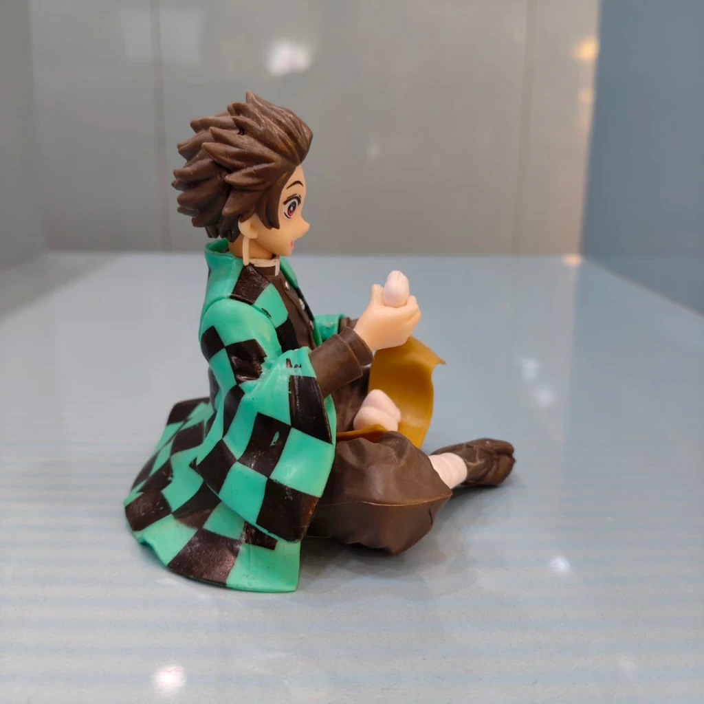 TANJIRO RICEBALL EATING FIGURE - Image 5