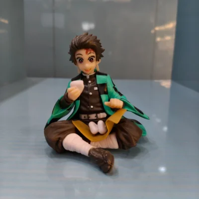 TANJIRO RICEBALL EATING FIGURE