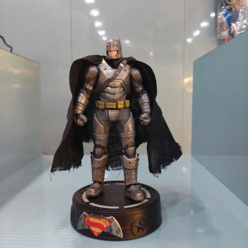 Batman Armored Figure with Light-Up Base - Image 3