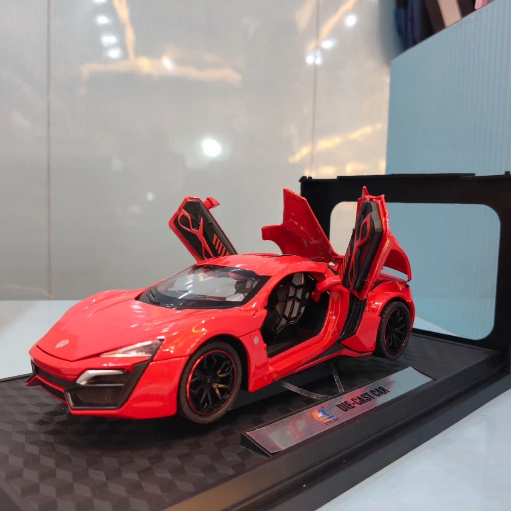 Lykan Hypersport 1:24 Scale Red Supercar - Image 6
