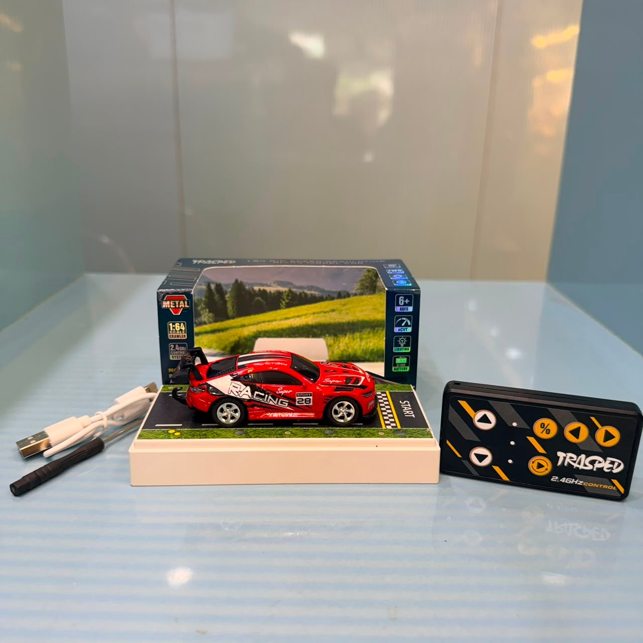 BMW M4 GT3 RED 1:64 Mini RC Racing Car – App-Controlled Remote Control Model - Image 4