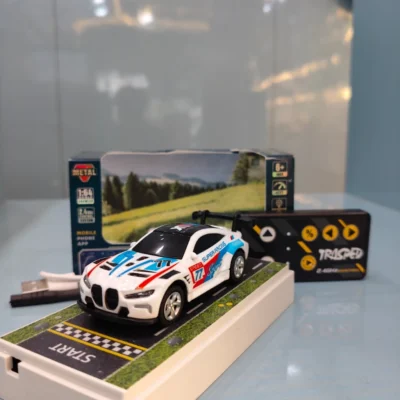 BMW M4 GT3 WHITE 1:64 Mini RC Racing Car – App-Controlled Remote Control Model
