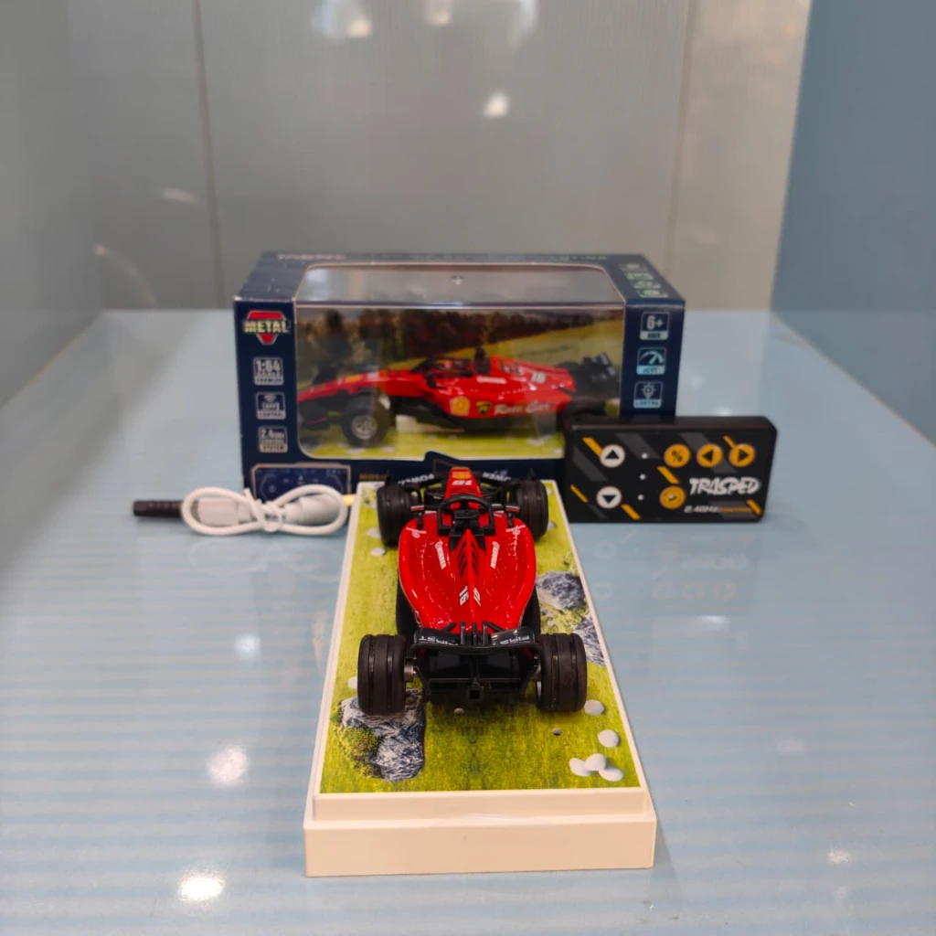 Trasped 1:64 Scale F1 Racing Car – Red "Race Car" Edition, App & 2.4GHz Remote Control - Image 4