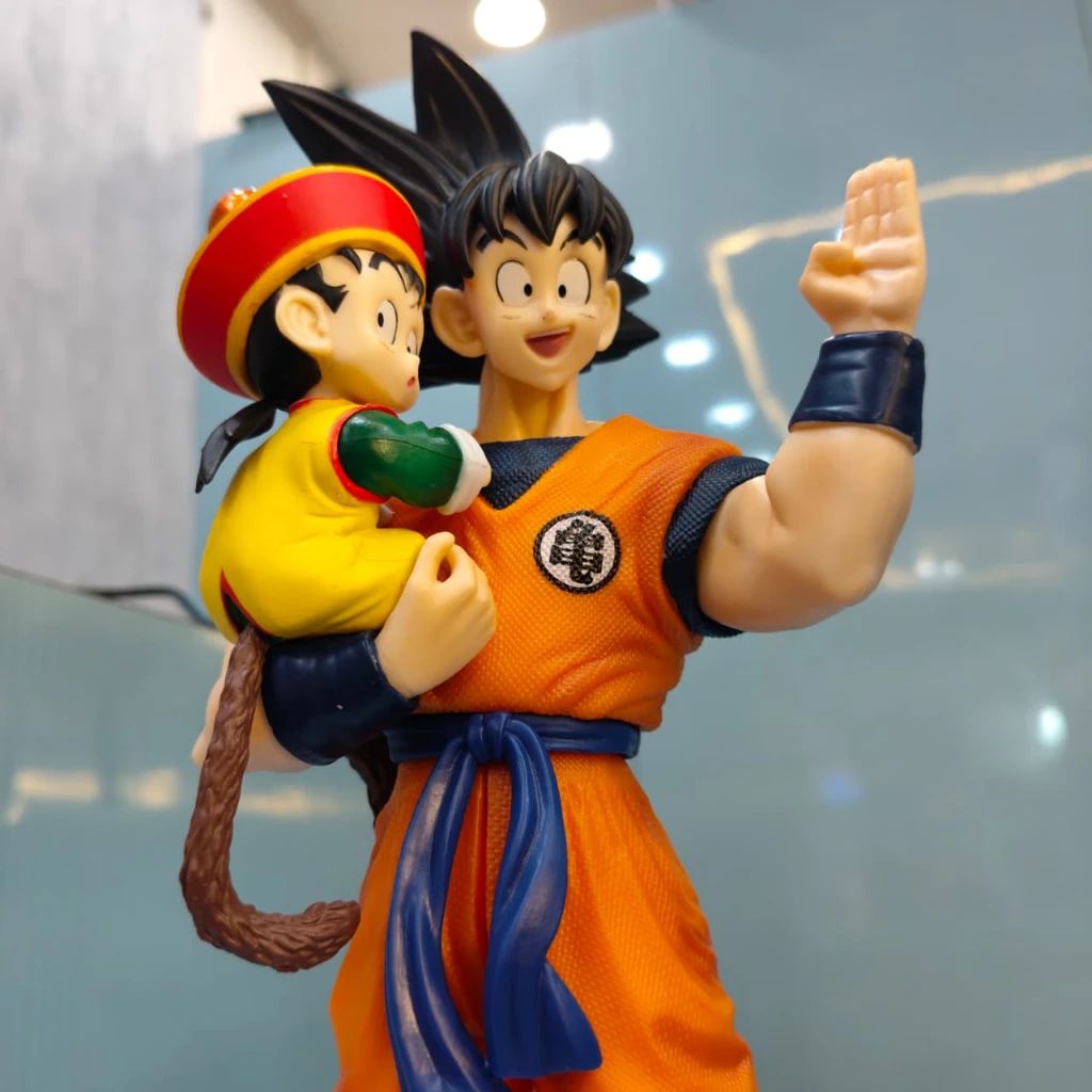 Goku Stand With Gohan 35cm - Image 4