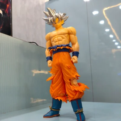 Ultra Instinct Goku 30cm Figure Self Stand🔥