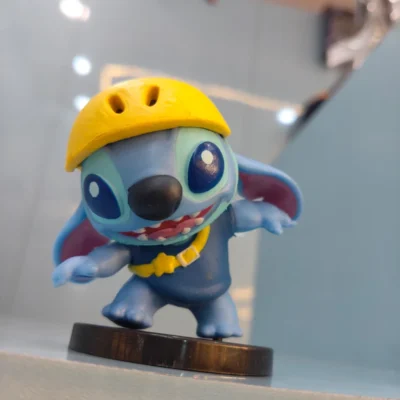Stitch with yellow cap 8cm