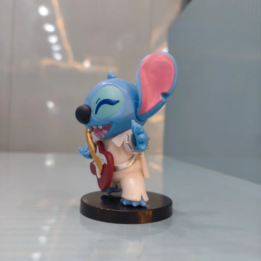 Stitch with guiter 8cm - Image 3