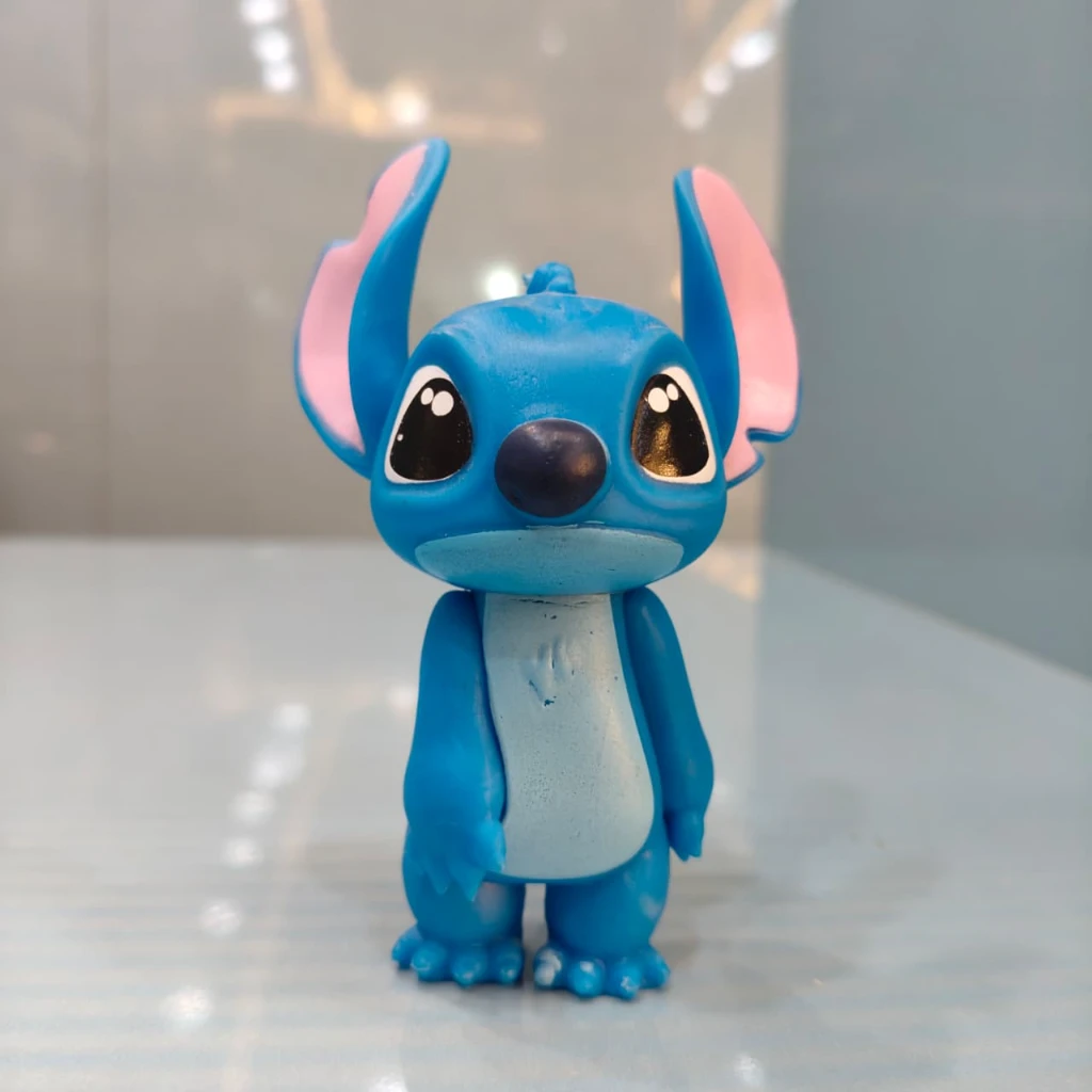 Stitch Shy Posed 8-9cm