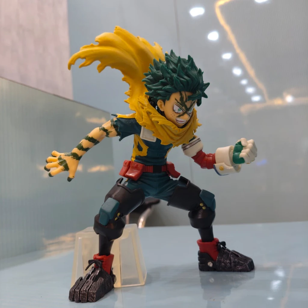 Izuku Midoriya (Deku) Figure from My Hero Academia 20cm - Image 3