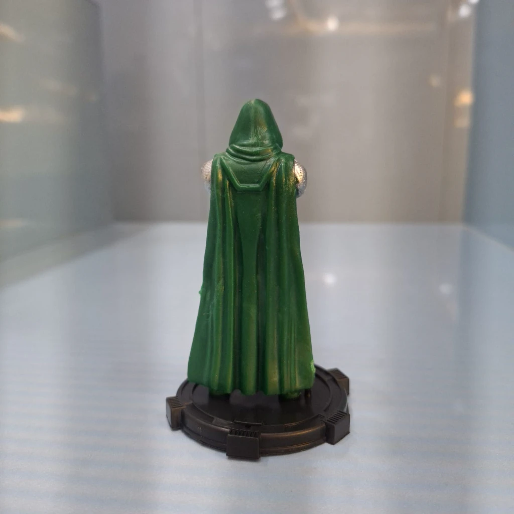 Doctor Doom 9 cm Action Figure - Image 2
