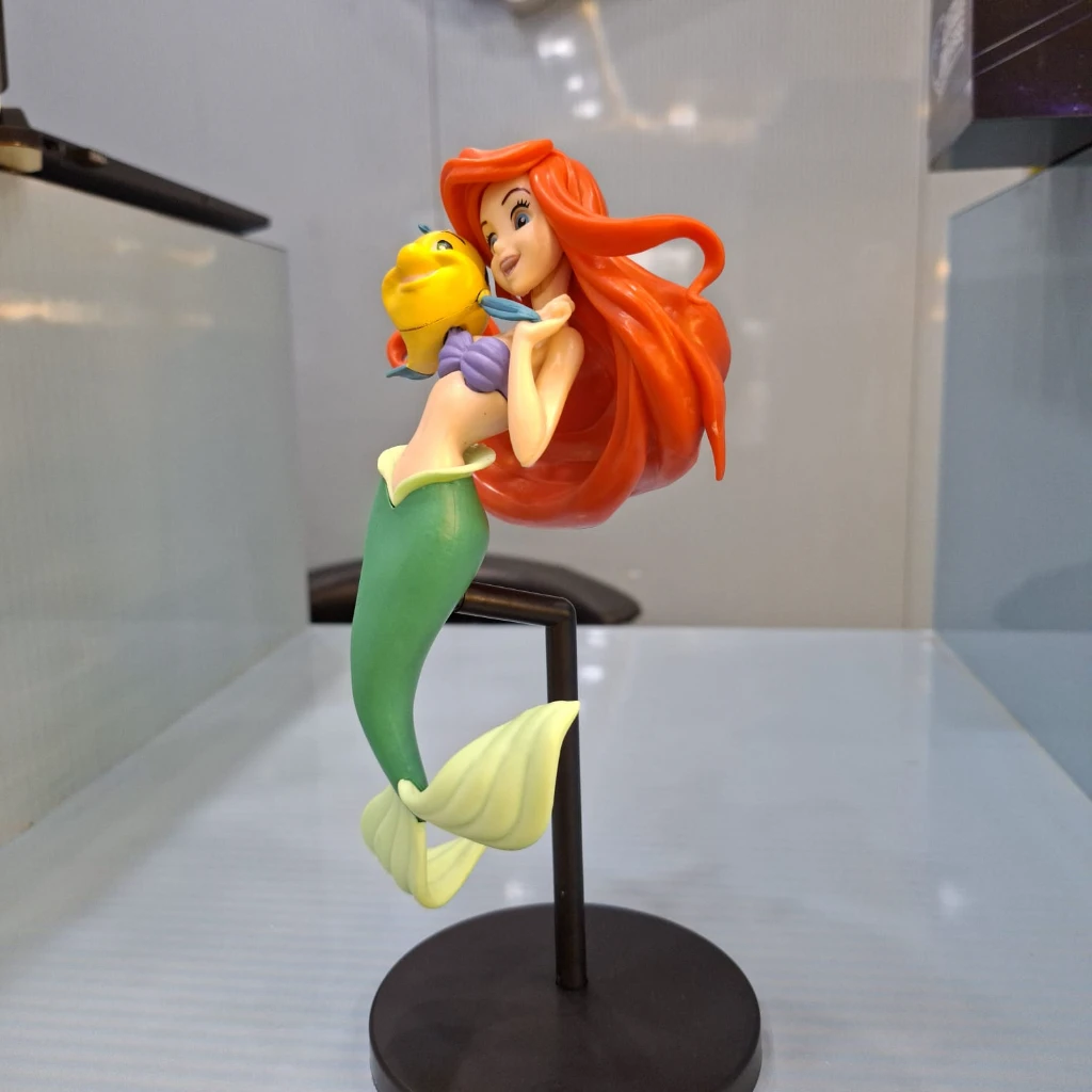 Ariel 22 cm Mermaid Figure - Image 2