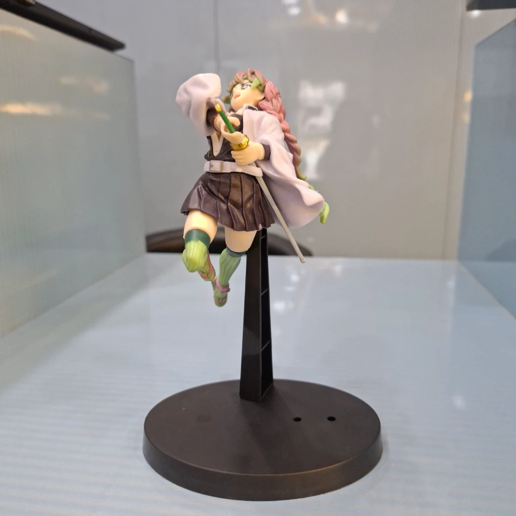 Mitsuri Kanroji 18 cm Action Figure