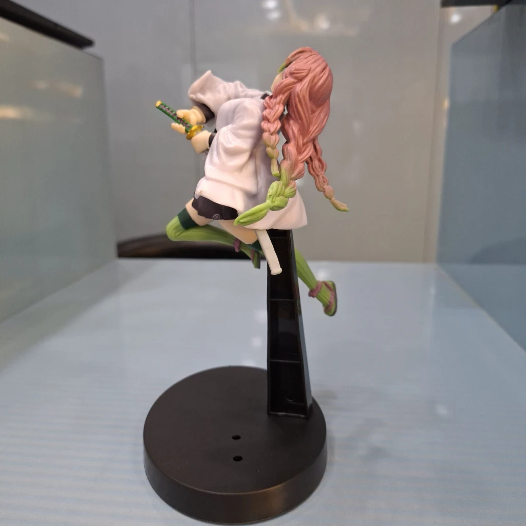 Mitsuri Kanroji 18 cm Action Figure - Image 4