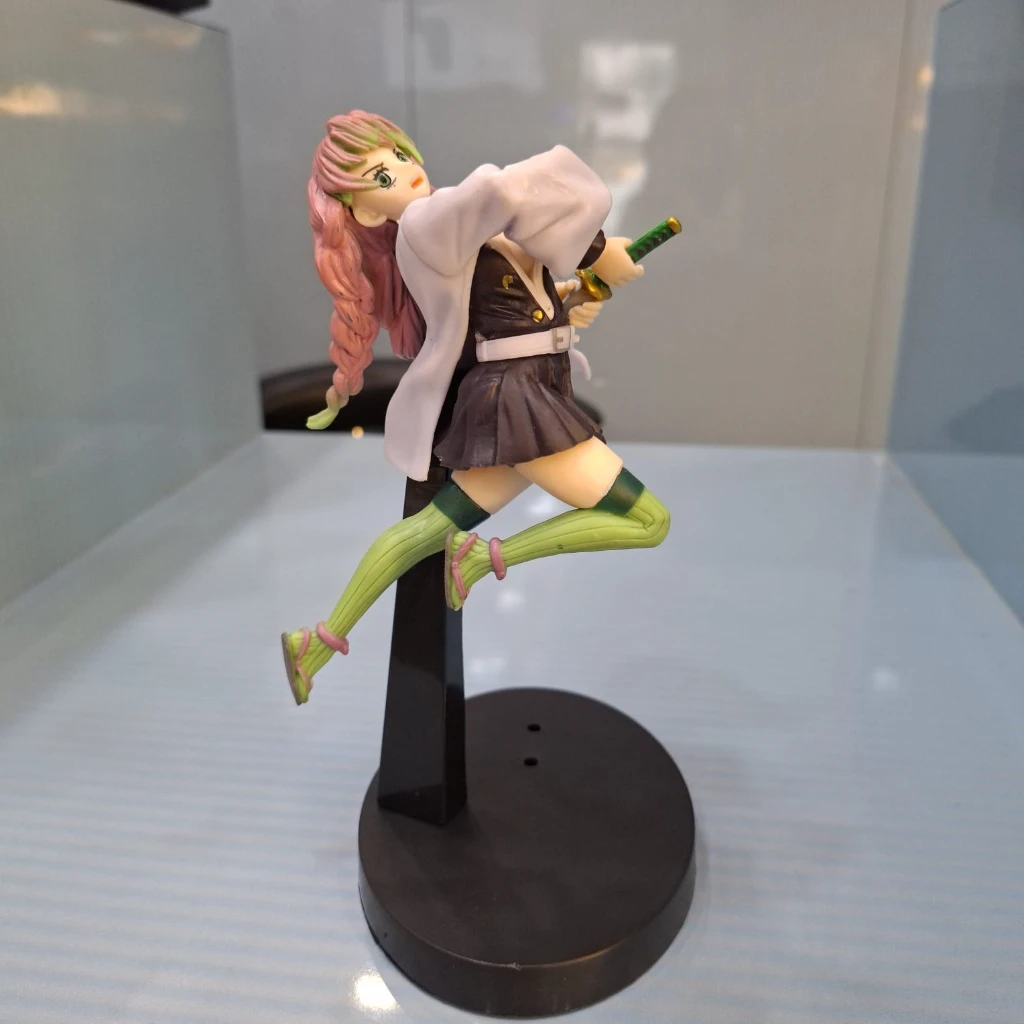 Mitsuri Kanroji 18 cm Action Figure - Image 3