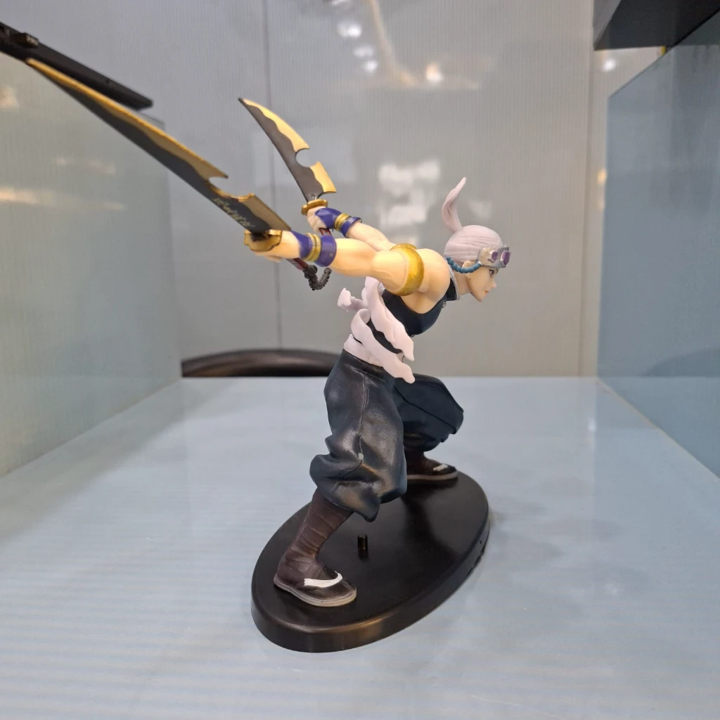 Tengen Uzui 16 cm Action Figure - Image 2