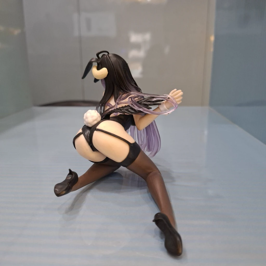 Albedo Sitting 10 cm Figure - Image 4