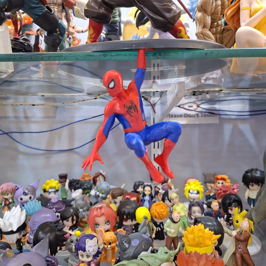 Spider-Man Hanging Figure – 12 cm - Image 4